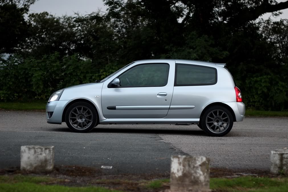 clio172side.jpg